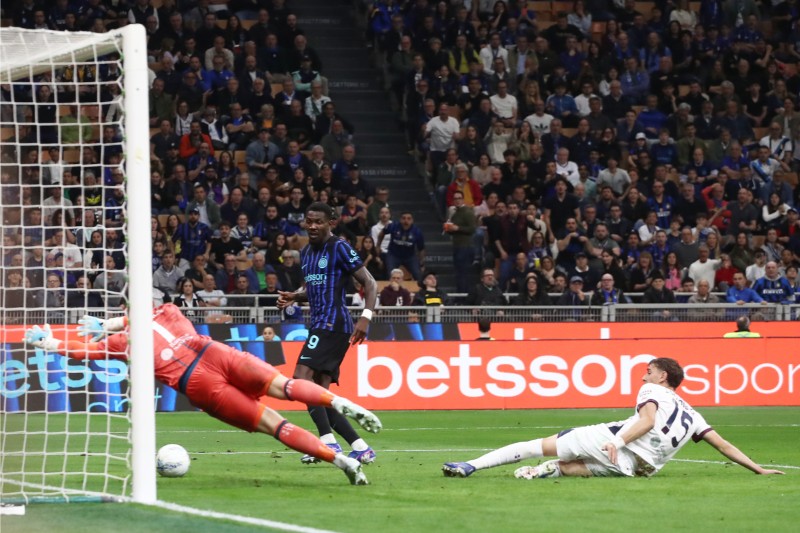 Cagliari sẽ chơi tử thủ trước Inter Milan