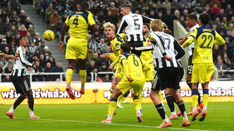 Soi Kèo Tottenham Hotspur Vs Newcastle United 23h30 29/08 - Ngoại Hạng Anh 2 Tottenham Hotspur sẽ cố gắng kiểm soát khu trung tuyến